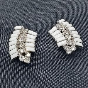 Vintage Milk Glass Baguettes Rhinestone Earrings Clip On 1.25" Long